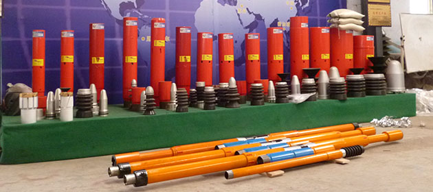 SSX-A 型双锥双液缸液压尾管悬挂器